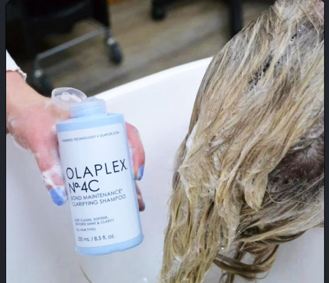 Is OLAPLEX Nº.4C Good for Deep Hair Cleansing? A Complete Guide