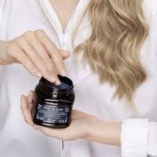 How Davines Heart of Glass Protects and Restores Blonde Hair