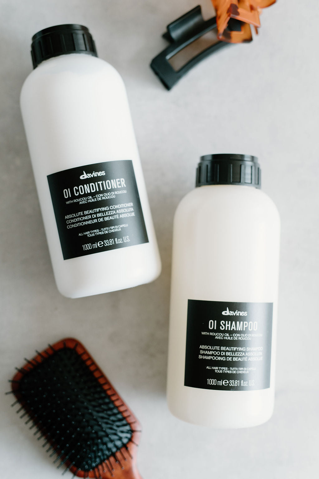 Davines  Oi Shampoo &amp; Conditioner Pro Size 1L Duo | Softness + Shine