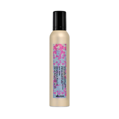 Davines This Is A Curl Moisturizing Mousse | Defining Curl Mousse for Wavy & Curly Hair