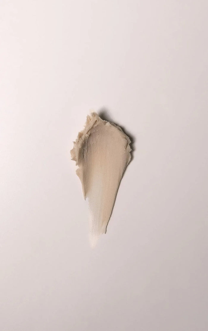 Moda Salon cream texture swatch